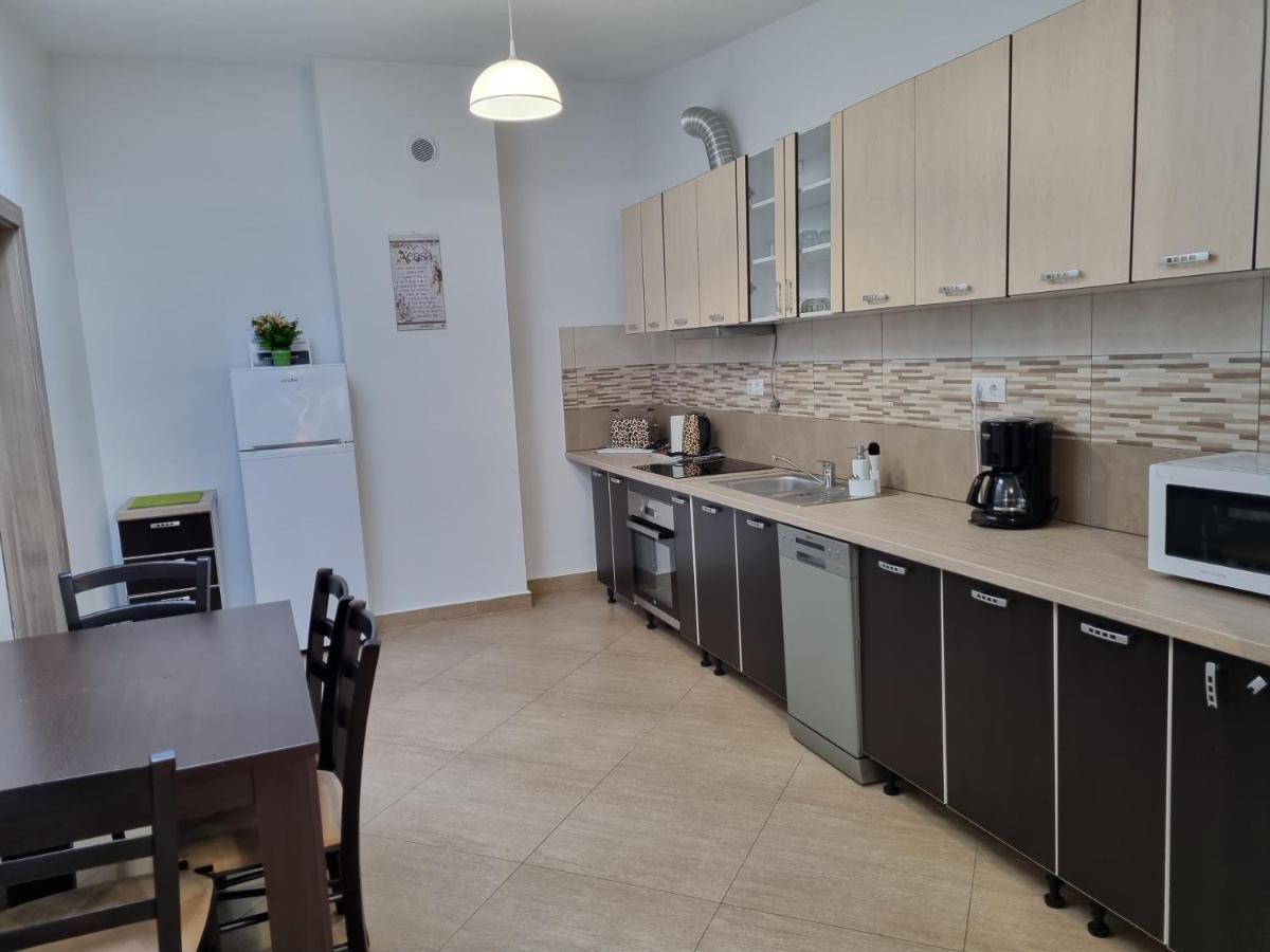 Apartament Zona Centrala Appartement Cluj-Napoca Buitenkant foto